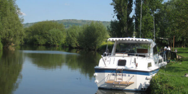 Image of a boat on a river